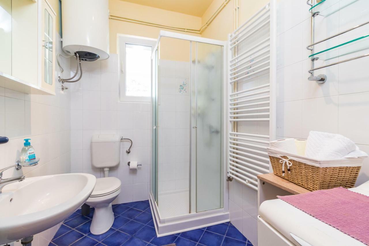 Guesthouse Casa Barbaro Rovinjsko Selo Luaran gambar